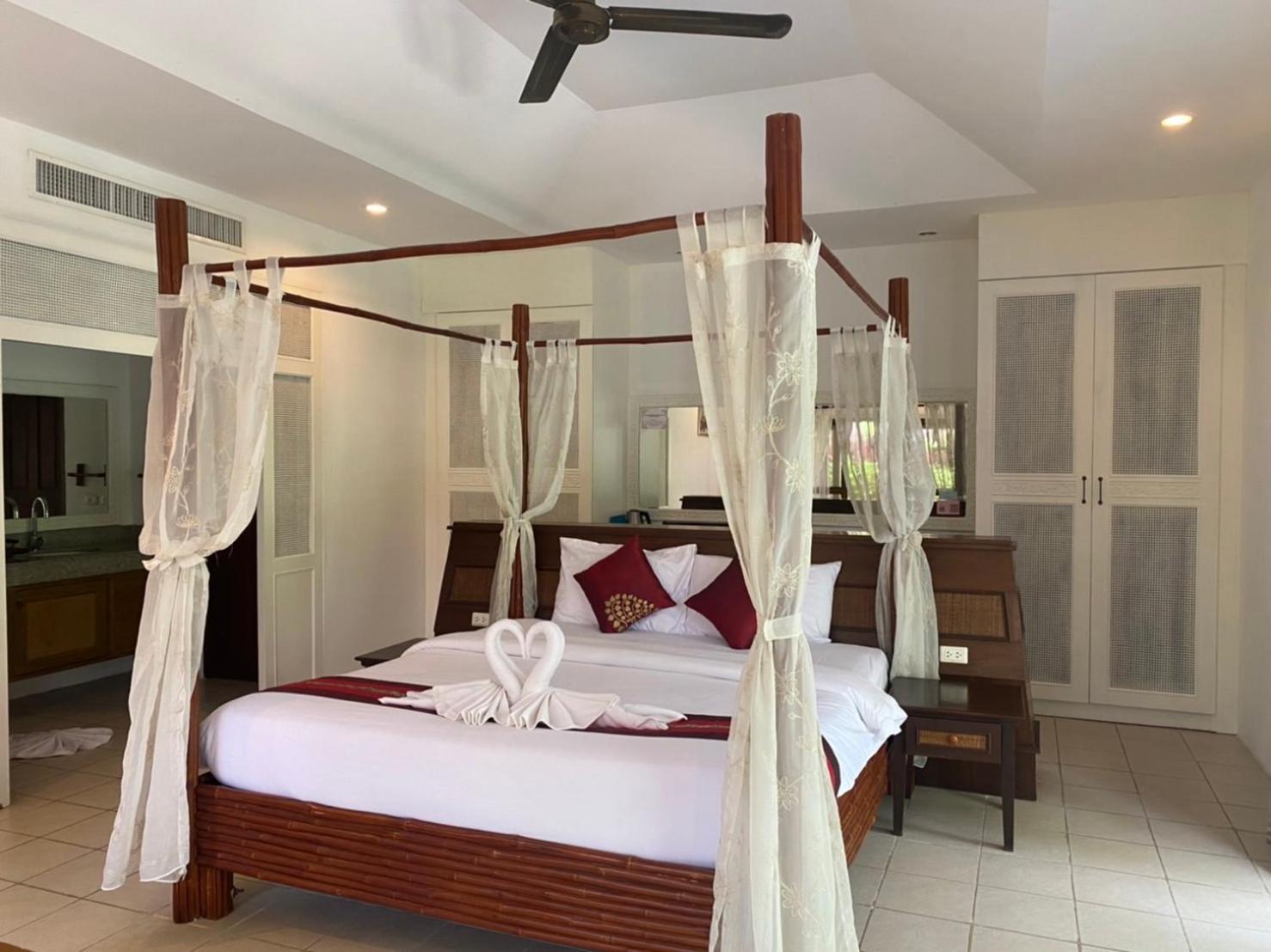 Villa Raya Resort Private Pool Villas Pattaya Exterior photo